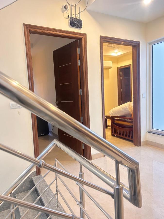 Lime Tree Service Apartment - Medanta Medicity, Gurgaon Exterior photo